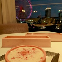 24/7 restaurant - ★★★★★ホットフルーツ 800円 暖かいカスタードクリームの中にベリーがごろころ入っててメチャクチャ旨い！