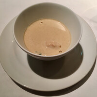 アルカナ 東京 - 牛蒡のヴルーテと白子のムニエル