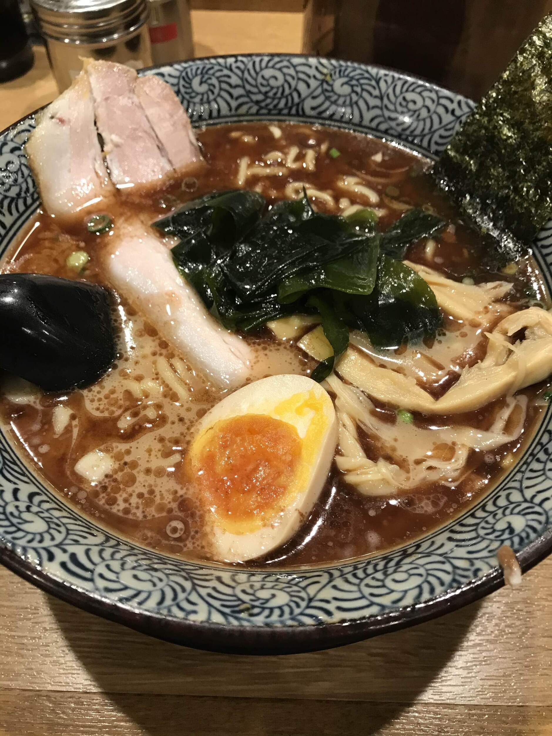 写真 : 【閉店】屯ちん 新宿店 （とんちん） - 西武新宿/ラーメン