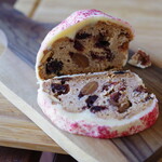 アヴランシュ・ゲネー - 料理写真:シュトレン