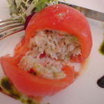 シェ・コーベ - トマトの中は毛ガニのサラダ