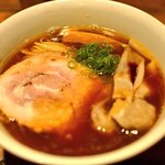 松戸中華そば 富田食堂 - 純粋金華豚ワンタンそば(醤油)１０８０円