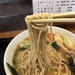 駕籠休み - 麺のリフト。そば粉と小麦粉のブレンド