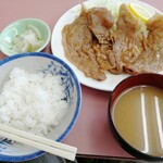 下総屋 - しょうが焼き定食　650円