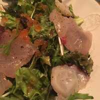 梅田 ワーフ - 海鮮サラダの海鮮も盛り沢山〜✨