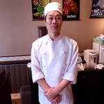 粤和軒 - 暫しお料理談義に花が咲き 私が料理名を書く度に （撥音が難しいので筆談は必須） 皆大笑い（この頃は厨房からシェフ出現） 「何でこんなの知ってる（爆笑）」 再度 「本当に日本人か？日本人こんなの食べない