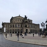 Café Schinkelwache - 有名なゼンパー・オーパー♪