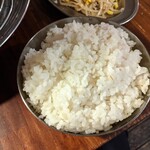 ホルモン青木 - ライス・大（330円＋税）