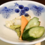 馬酔木 - きゅうり、ニンジン、白菜のお漬物です。
