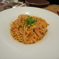 RIGOLETTO KITCHEN - パスタ、雲丹のトマトクリームソース