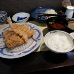 馬酔木 - お料理が揃いましたが、キャベツは殆どいただいています。