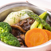 ビーフシチュー 温野菜添え