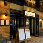 WOLFGANG PUCK PIZZA BAR - お店外観