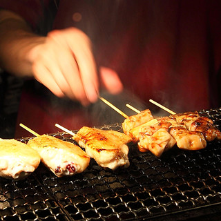 The highlight of Yakitori (grilled chicken skewers) is the “secret sauce” made with Belgian beer◎