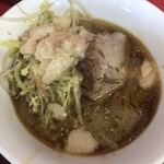 ラーメン二郎 茨城守谷店 - つけ汁アップ