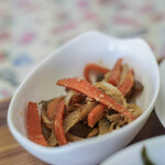 せいこ食堂 - "金平牛蒡（きんぴらきたきす）"、胡蘿蔔絲（せりにんじんせん）