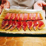 初音鮨 - 赤身、中トロの漬け