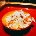 初音鮨 - 白トリュフの下は 白子とシャリ