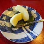 望洋樓 - 朝食：フルーツ（りんご）
