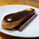 122531863 - エクレール・ショコラ（６４８円）