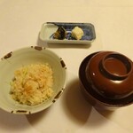 望洋樓 - 夕食：越前蟹 釜炊き御飯、赤だし、香の物