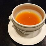 ステーキ・洋食のTANTO屋 - 本日のスープはさっぱりしたトマトスープでした　2019.12