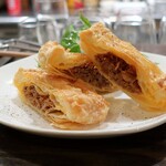 トリワイン ＰＩＫＯＳＨＨＨＵ - 京鴨うで肉ミートパイ