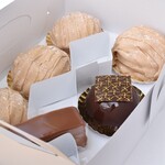 フランス菓子 パティシエ ショコラティエ イナムラショウゾウ - 