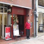 pub&cuisine Salooon!!