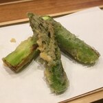 天婦羅 みやしろ - アスパラガス