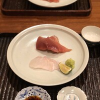 実伶 - 