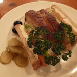 フランクリン・アベニュー - サーモンとクリームチーズのサンドイッチ