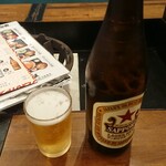 Izakaya Akashi - 瓶ビール（サッポロ赤星）