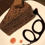 Samban Gaiko Hite N - 生チョコレートケーキ