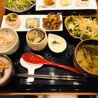 ヒル薬膳粥・ヨル貝料理カイノクチ - 