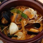 洋食レストラン ソラーレ・ドーノ - ●ﾗﾝﾁｾｯﾄ 魚介のｽｰﾌﾟﾊﾟｽﾀ (ｻﾗﾀﾞ･ｶﾞｰﾘｯｸﾗｲｽ･ﾄﾞﾘﾝｸ付)=1,480円 2019年12月