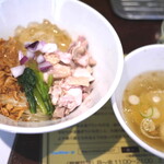 塩生姜らー麺専門店 MANNISH - 夏はこの娘に首ったけ♡冷たい塩生姜油そば！早く夏来い！