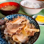 はまぐり食堂 - 肉皿定食