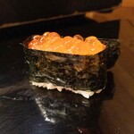 金寿司 - いくら