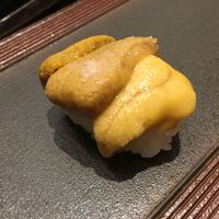 仁 - 軍艦でないウニ、下関の赤ウニ、とにかく絶品です