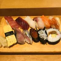 鮨政 西口店 - にぎり　11貫