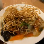 南海飯店 - かたい焼ソバの麺