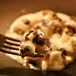 ファイ - 黒トリュフのニョッキ