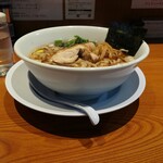 らぁめん 生姜は文化。 - らぁめん（醤油）大盛850円