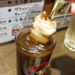 Yakitori Banchou - 串ごとドボンと漬けていただく。大阪風の串カツと同じく、二度漬け禁止！