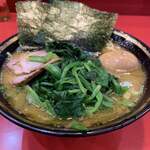 家系総本山 ラーメン 吉村家 - 味玉、ほうれん草 Dec/2019