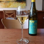 ぶどう畑のさんぽ道 - GREEN PEPP 2018 GRUNER VELTLINER