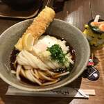 うどん屋 きすけ - 鯛ちくわ天と温泉たまごのぶっかけ　800円（税込）