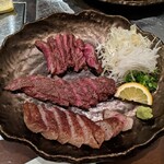 神戸牛炭火ステーキ・逸品 寅松の肉たらし - 