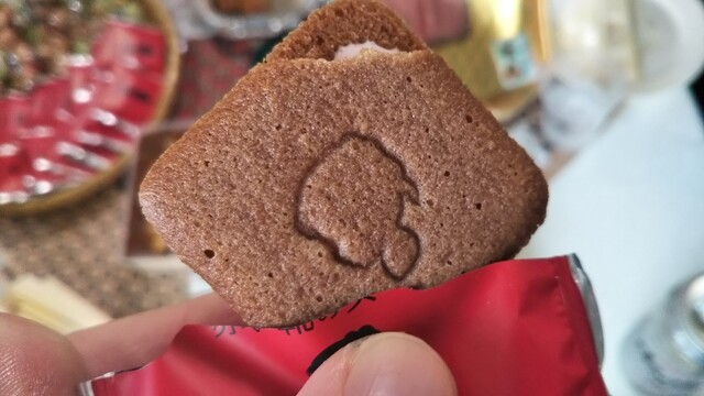 赤い靴の女の子 馬車道 チョコレート 食べログ 赤い靴の女の子 馬車道 チョコレート 食べログ